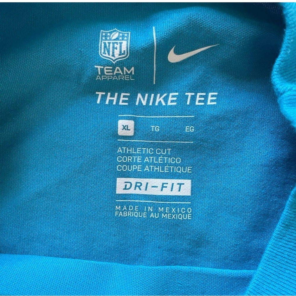 Nike Blue 'Belong' Graphic Tee - Picture 3 of 3
